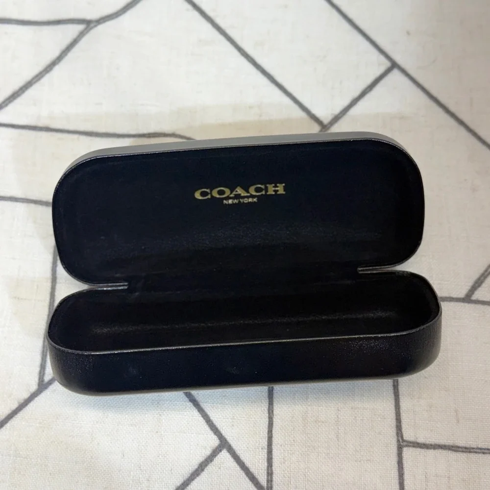 Coach Eyeglasses Case OS Black Hard Shell Clamshell with Cleaning Cloth